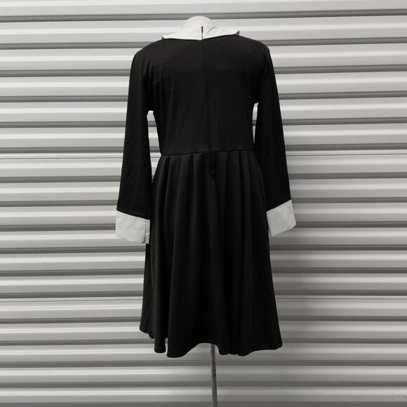 Womens Retro Wednesday Addams Dress Size Large Black Gothic Chic Mod Peter Pan - Picture 2 of 5